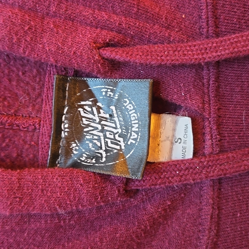 Santa cruz marron hoodie.  Words in Japanese.  Size small